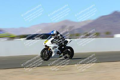 media/Jan-09-2022-SoCal Trackdays (Sun) [[2b1fec8404]]/Front Straight Speed Shots (1pm)/